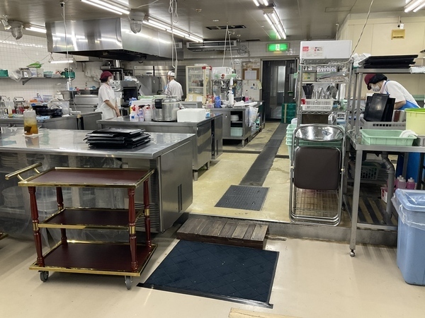 大量調理の経験がある方、
料理が好きな方はご応募を!