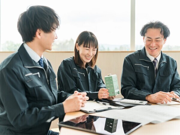 【意匠設計/福岡】【年間休日125日】年収410~780万/トップクラスの好待遇で迎える即戦力募集!JASDAQ上場グループ/転勤なし