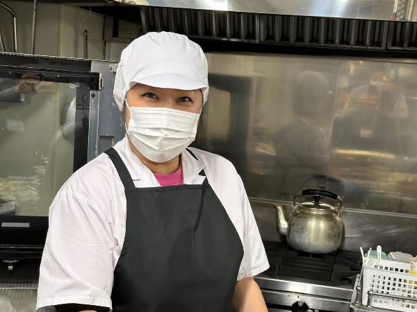 = 朝夕 短時間 = 利用者さんの『美味しい!』が嬉しい♪【山の子の家 調理補助】お料理好きな方歓迎☆ = Wワーク可能 =