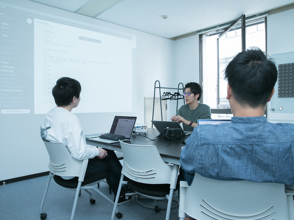 FROM40のリニューアルに従事しています。