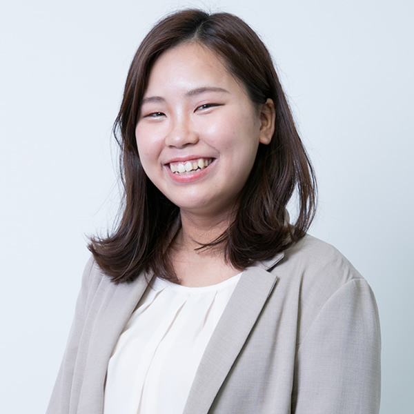 トルー事業部　営業/青山　花月