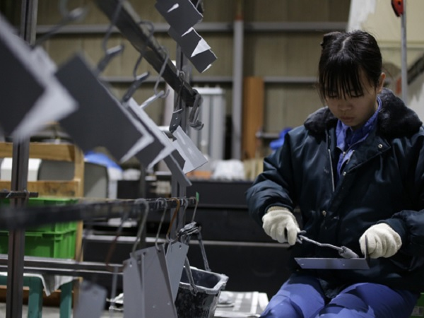 創業60年以上の老舗企業でイチから手に職を！