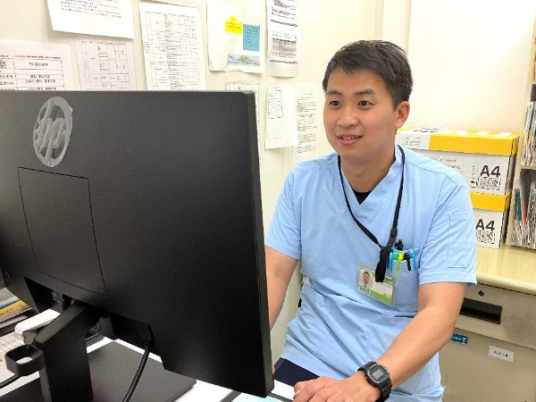 【登録販売者歓迎】正社員／完全週休2日制／定期昇給あり／調剤薬局未経験OK♪