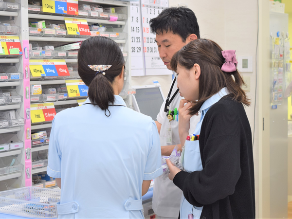 薬剤師【在宅特化型薬局】年間休日120日/千里中央駅