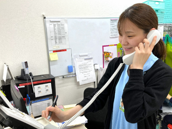 未経験からの事務デビュー歓迎／残業ほぼなし／完全週休2日制／家族手当や住宅手当など各種手当充実／資格取得で更なる給与アップも可能／薬局の新しい職種＊薬局パートナー(調剤薬局の事務)