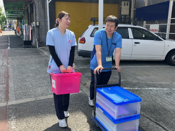 【登録販売者歓迎】正社員／完全週休2日制／定期昇給あり／調剤薬局未経験OK♪