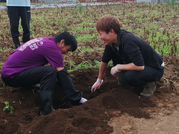 利用者さまは私にとって”家族”のような“親友”のような、そんな存在です。