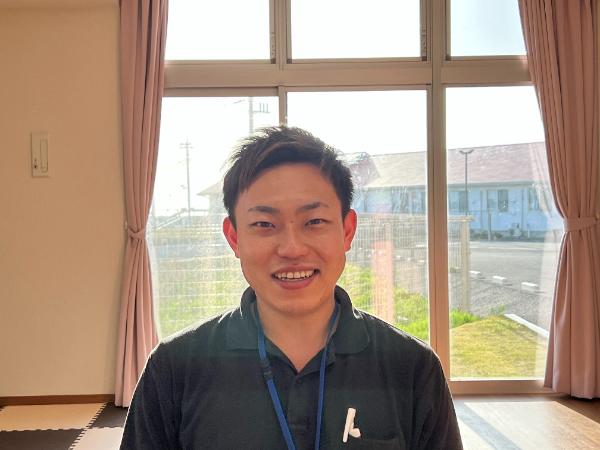 未経験者でも先輩職員が優しく指導♪
定着率も90％以上！