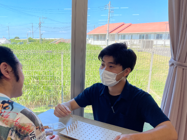 人の心の変化や生活のペースに合わせるのが得意だと気付きました。