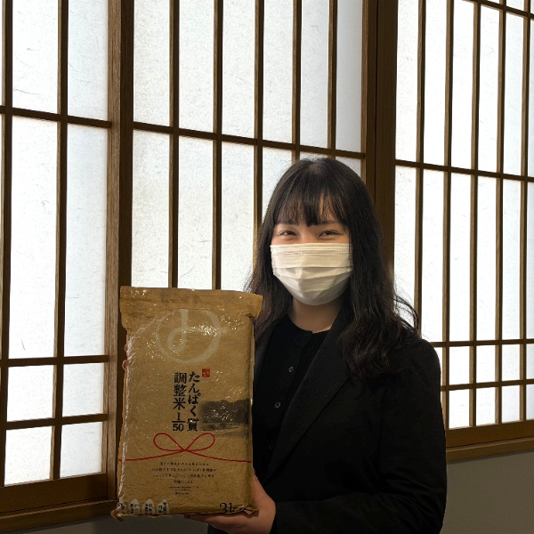 ブランディング担当 一般社員/Y. Y