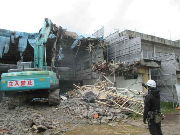 現場職長として円滑な作業工程の進行を