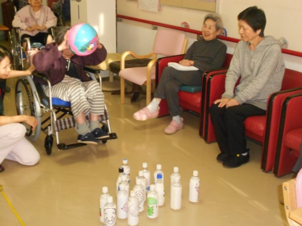 資格取得をめざす人にも、子育て中の人にも、心強い仲間がいます。