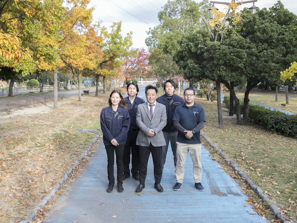 未経験OK！残業ほぼナシ！若い経験者が活躍中【正社員】月給25万円～30万円スタート◎軽貨物の近距離ドライバー【賞与年2回・昇給あり・年間休日120日・転勤なし】丁寧な研修あり