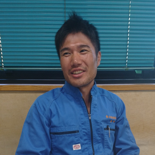 業務部業務課／主任/岩﨑　大