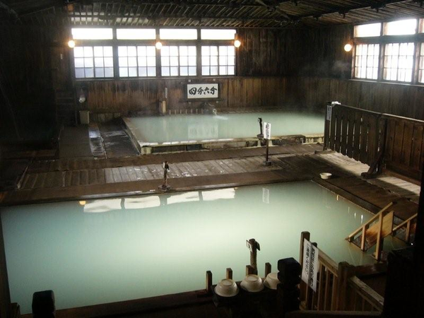 古くより「湯治」として愛される『酸ヶ湯温泉』