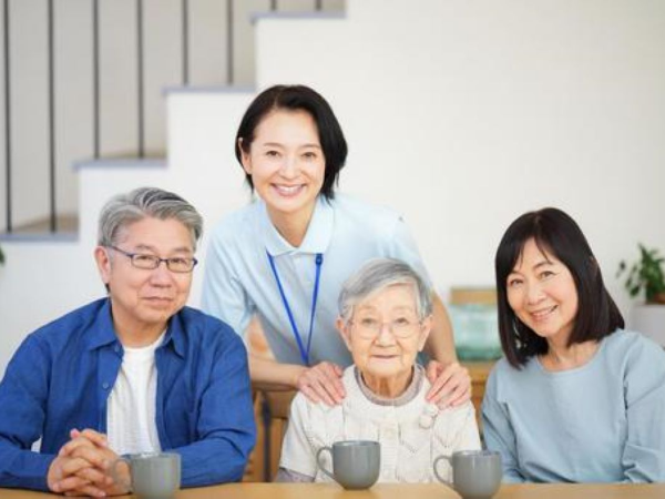 【京都市左京区】ケアマネジャー/ 残業・夜勤なし/若手活躍/人間関係良好◎正社員比率46%安定環境!
