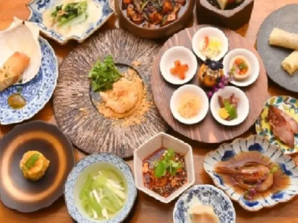 【正社員｜調理スタッフ】麻布十番駅徒歩5分／創業20年の本格中華料理◆実力が反映される高水準の給与体系！◆完全週休二日制◆多様な働き方に対応できる人事制度◆実力は給与へ還元◆人柄重視◆実践で経験が積める環境◆独立支援充実◆早期にキャリアアップを図りませんか？全力でサポート致します！