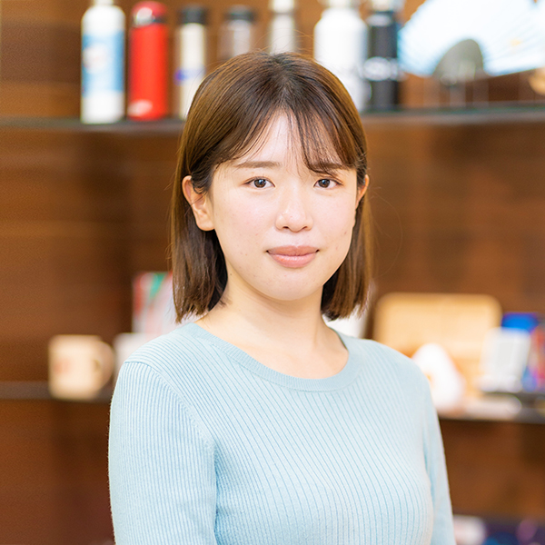 営業部/営業1課/納谷 遥香