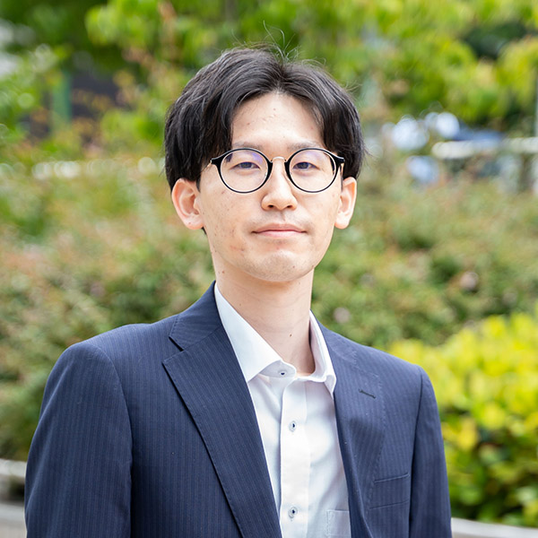 営業部/営業2課/山際 涼