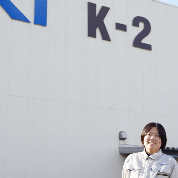 品質保証部付 品質管理部 班長/沖 綾香