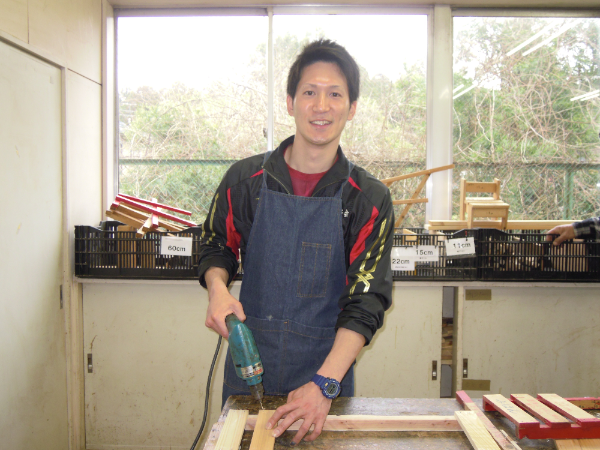 過去や年齢に関係なく、評価します。