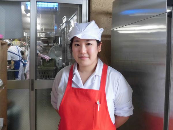 【パート】調理員≪未経験歓迎！週2日～、1日4h～OK！年末年始手当＆通勤手当あり≫