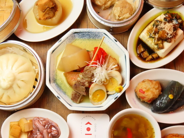 【アルバイト:飲食店のホールスタッフ】■2025年２月リニューアルオープン　話題の駅前商業施設　BiVi新さっぽろ内の飲食店での募集　■オシャレな店内　■週１日～OK　■大学生大歓迎　■WワークOK　■駅近！■主夫、主婦パート歓迎