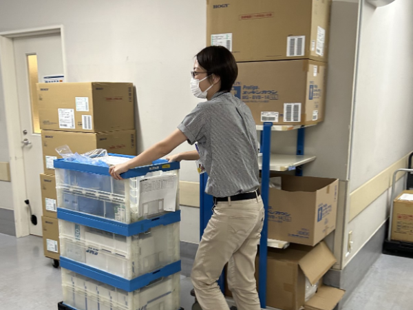 物品の搬送作業