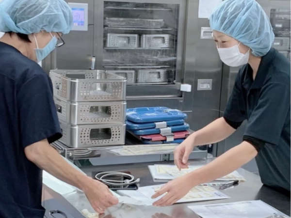 先輩と一緒に作業するのでご安心ください◎