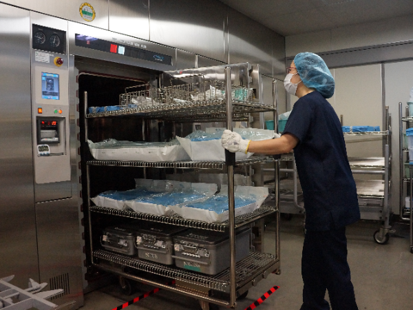 結婚を機に引っ越し。新天地で見つけた ” 滅菌消毒 ” という仕事。