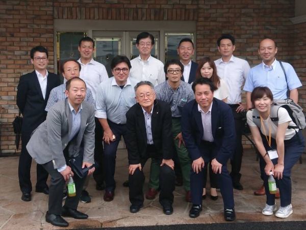 仲間や地域社会を大切にする会社