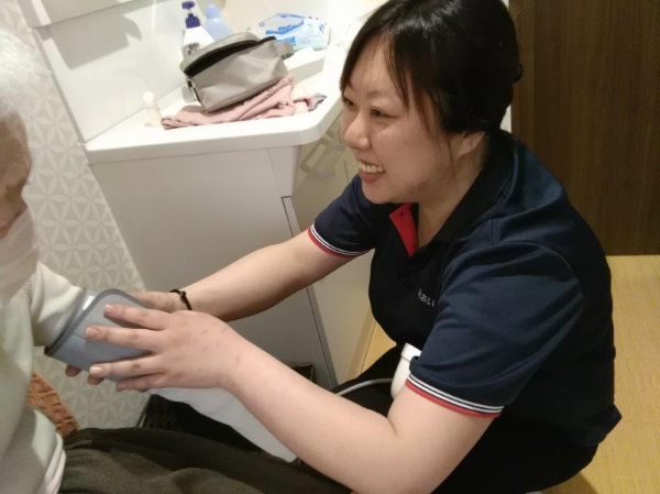 職場環境を教えてください！