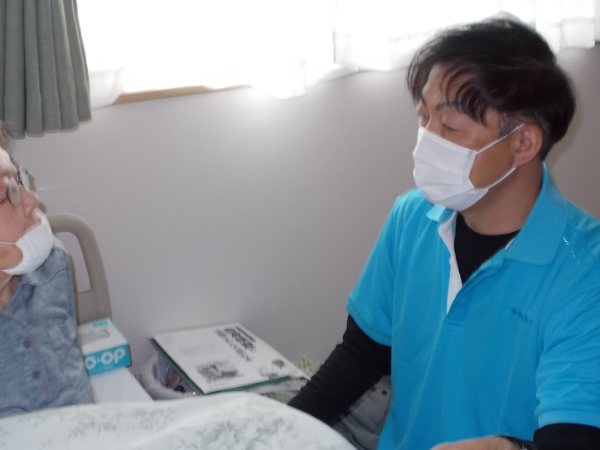 お仕事の内容を教えてください！