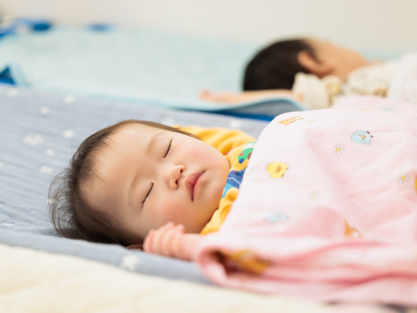 【Nest本八幡保育園_市川市】看護師 ｜ 正職員 ｜ 年間休日125日以上｜残業ほぼなし｜ICT化｜駅チカ