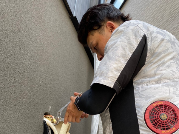 職人として、様々な規模の空調工事を担当。前職の資格も活かせる