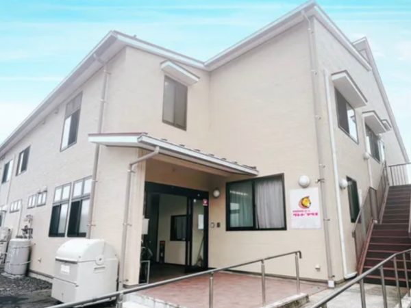 【介護施設の補助業務】生活動作の見守り・お手伝い