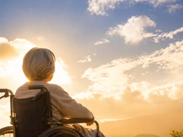 ヒーリングアートギャラリーを併設するなど
心豊かに過ごせる環境