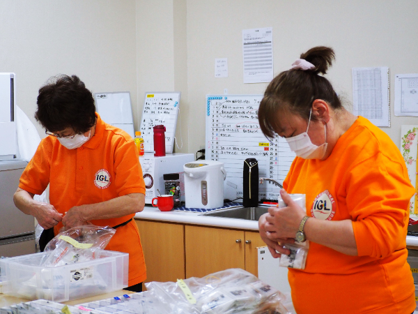 幅広い年齢層のスタッフが活躍中です