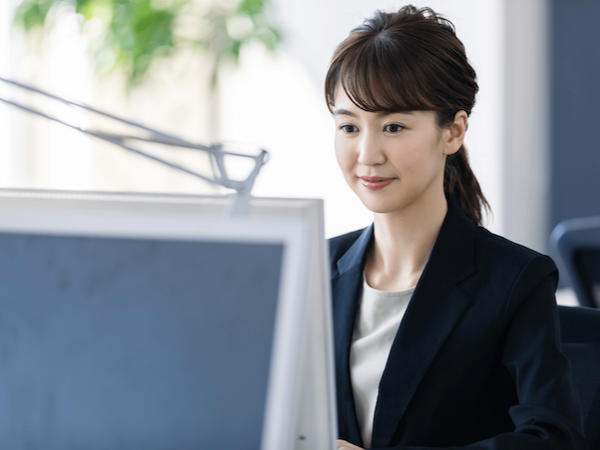 【営業事務(英語圏)/正社員】賞与年2回・年間休日127日・手当充実★100カ国以上進出のグローバル企業でアイデアを活かし、世界の医療と研究に貢献◎