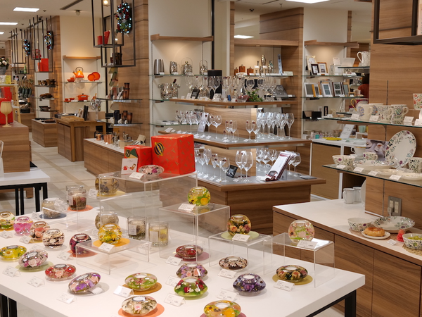 「愛され、必要とされ、信頼される総合人材ビジネス企業」を目指して