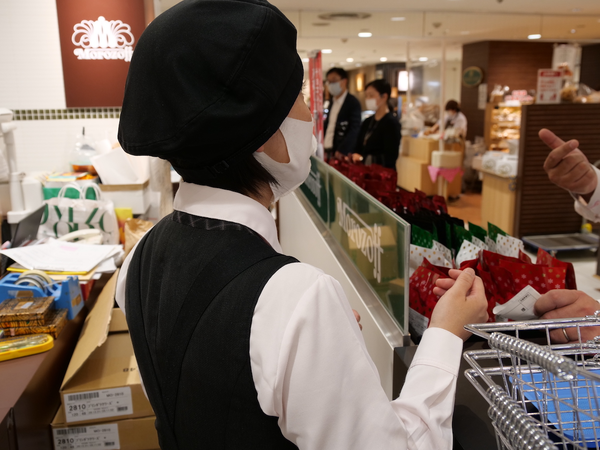 ㈱トキハわさだタウン【バレンタインチョコ販売/派遣スタッフ】時給1140円・交通費込★2026・1/15～2/15