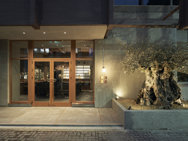 食と空間を通して、普段とは少し違う
食の体験を楽しむことができます。