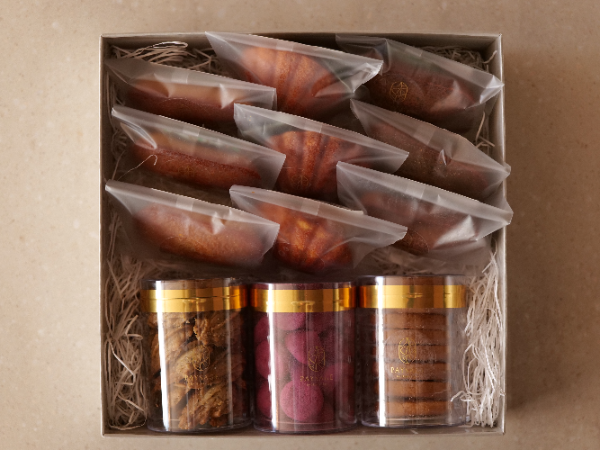 どこか懐かしいフランスの焼菓子。
ギフトとしても喜ばれています。