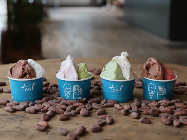 teal本店や百貨店催事で
何度もリピート頂いたお客様も！