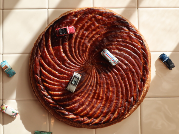 季節のフランス菓子も
展開しています。