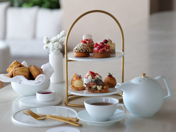 店内ではアフタヌーンティーも楽しむことも