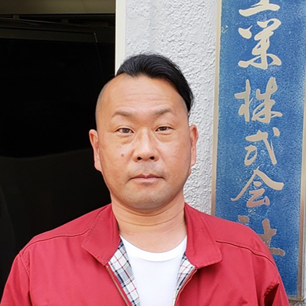 本社営業部 / 課長/長谷川 景一