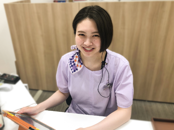 経験が長くなるにつれて、後輩の指導を任される立場に