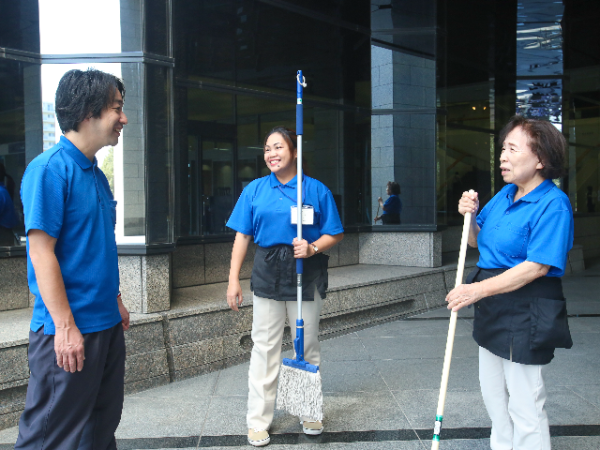 人と接する仕事がしたい方にオススメです。