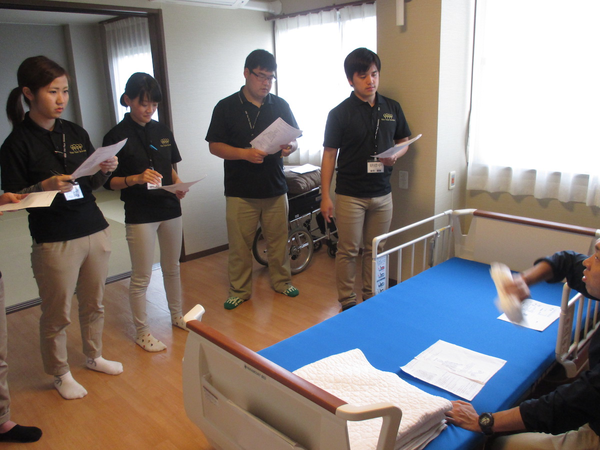 人員構成、シフトや残業について